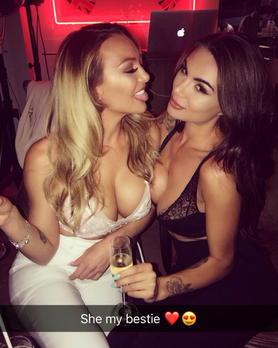 And if you&rsquo;re smiling with your bestie .. you&rsquo;re double winning 😋☺️ https://t.co/rdh1wunNfQ<a href="/tag/asswednesday"class="tags"><span>#asswednesday</span></a><a href="/tag/onlyfans"class="tags"><span>#onlyfans</span></a>