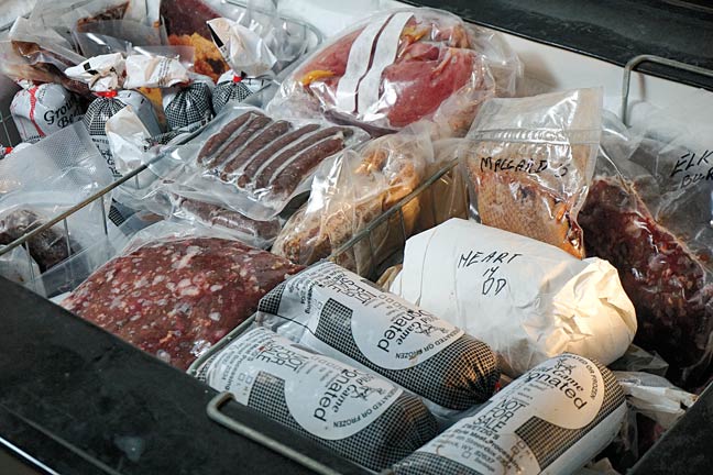 HuntingMag's tweet photo. It's time for a preseason freezer cleanout! What should you do with the remaining venison in your freezer? Here are some ideas: https://t.co/G5MJ9BLGfa | #PetersensHunting #HuntingMag #Hunting #AdventureHunting #Venison #DeerHunting #ElkHunting https://t.co/nkSv23lO0k