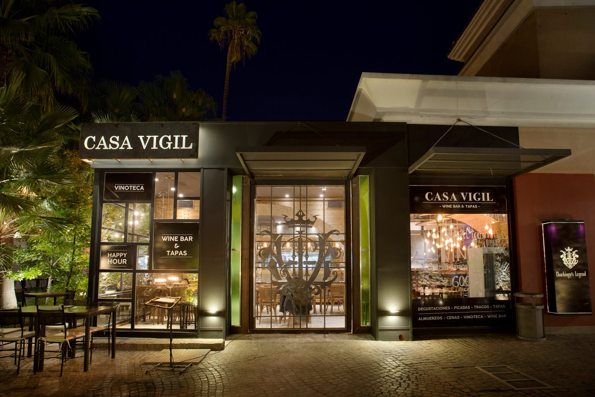 HighMza's tweet image. Casa Vigil Palmares presenta su "Ciclo de Degustaciones 2018" el cual comienza hoy con la presentación del destacado enólogo Matías Riccitelli 

bit.ly/2tfXhHo