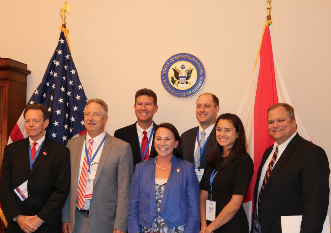 MarthaRobyAL's tweet photo. I enjoyed meeting with leaders from Alabama with the @USGLC. We had a great discussion! I always enjoy seeing the familiar faces in this group. https://t.co/ukPALAGw2g