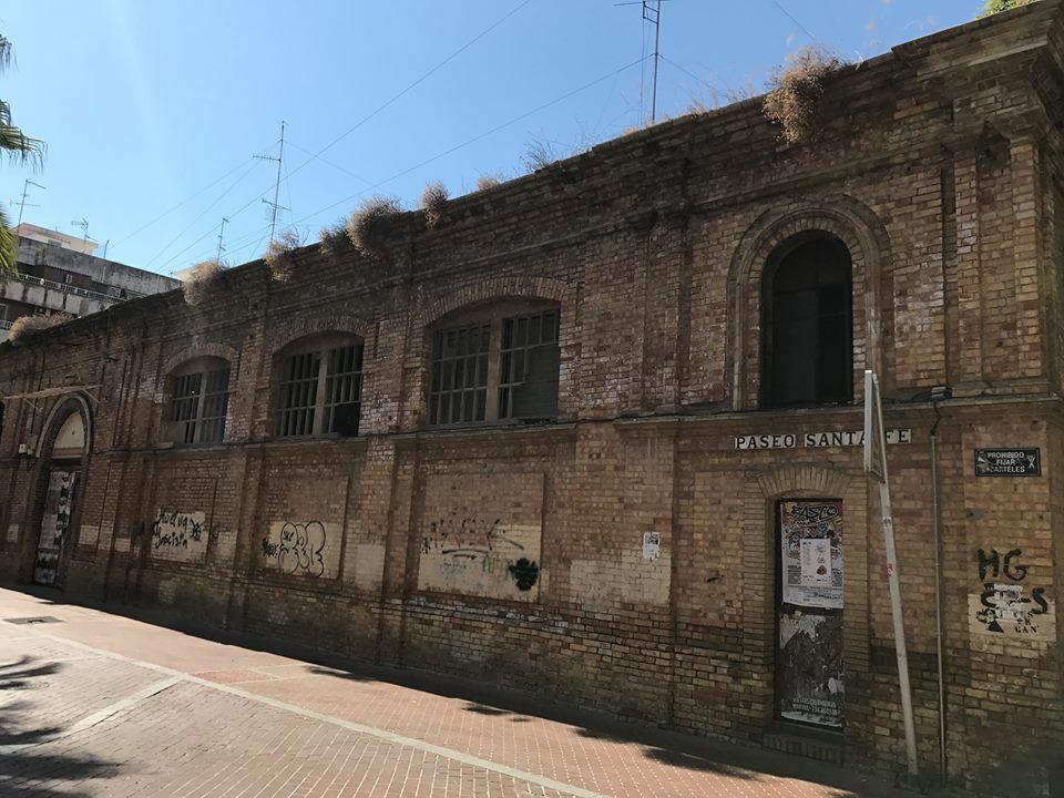 lamardeonuba's tweet photo. Centeno insta al Ayuntamiento a acogerse al 1,5% cultural de Fomento para rehabilitar el antiguo Cuartel de Santa Fe y mejorar la Casa Colón https://t.co/dkwQFPwm91 https://t.co/oDjX8VZYkv