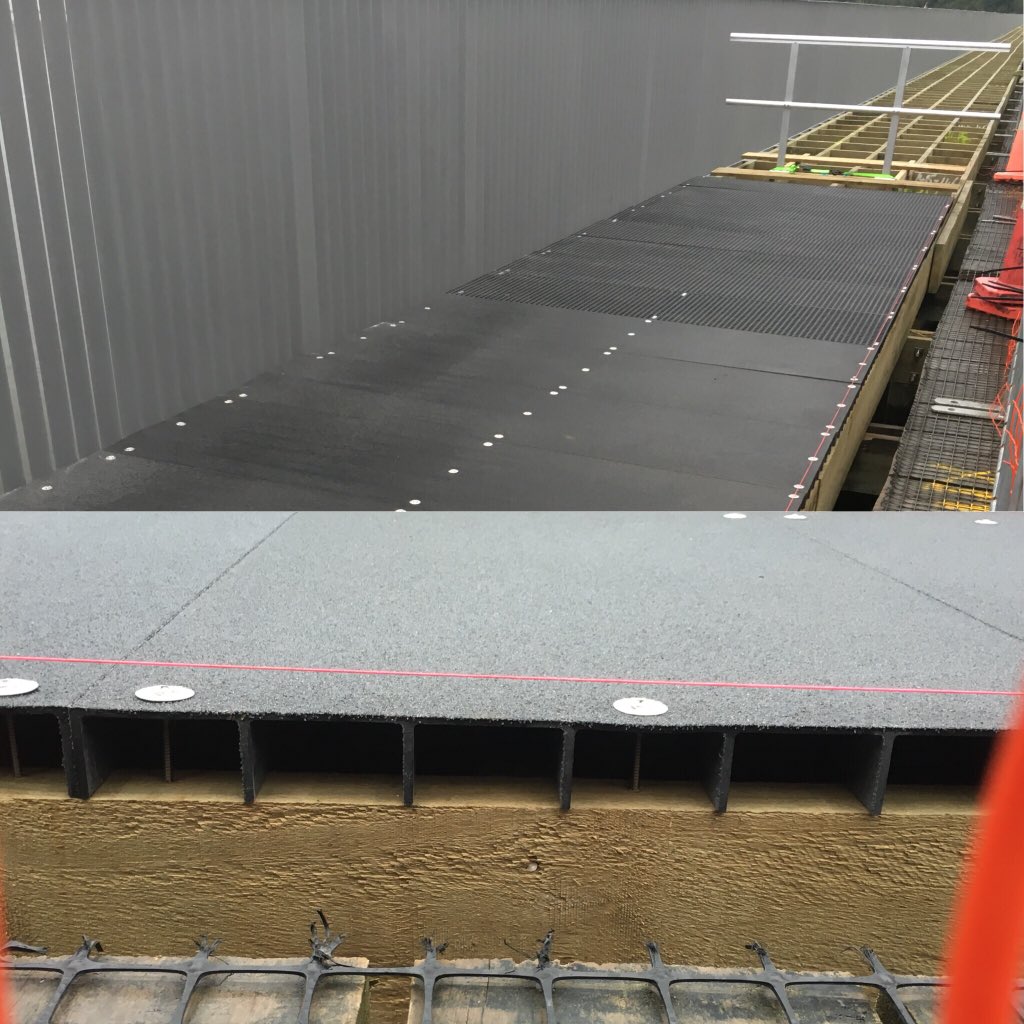 Fancy fibreglass (apparently) floor going down on Orakei basin widening. Appears quite grippy. even has sections that have fine openings for drainage. Not sure about the raised screw domes though <a href="/BikeAKL/">Bike Auckland</a> know anything about the construction? #Orakeibasin #GI2TD #slipperywhenwet