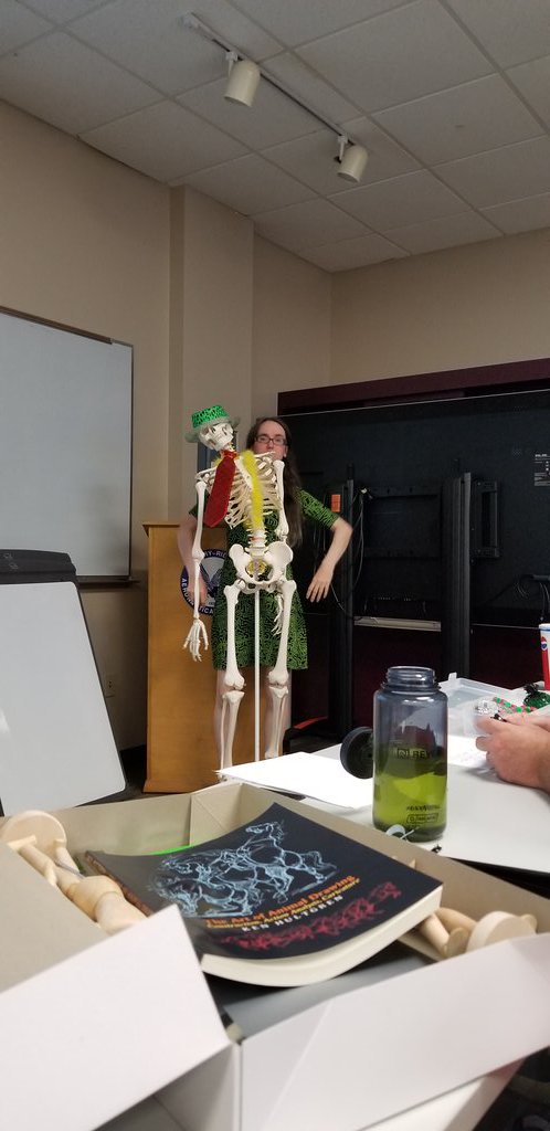 pajudice's tweet photo. ##SECMESI2018 teaching animation.....we learned true story of snow white........lol https://t.co/2wtgeBJX1Z