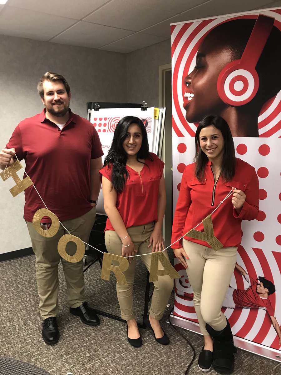 Now introducing #G292interns for #D205 and #D206! They are ready to get this summer kicked off! #WorkSomewhereYou❤️ #WeWantYouInG292 #TGTinterns2018