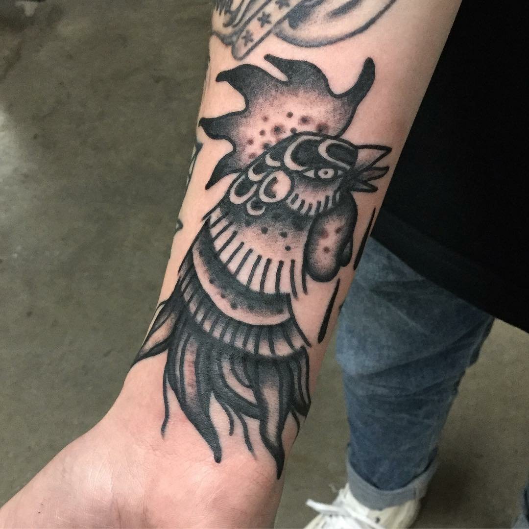 StudioPhiTattoo's tweet photo. Rooster tattoo by Alex Zgud. Email her at alexzgud@gmail.com or come by the shop to set something up! 

#studiophitattoos #yyc #calgarytattoo #yyctattoo #calgaryink #yycink #albertaink #albertatattoo #calgarytattooartist #calgarytattooshop #tattoo #roostertattoo #blackworktattoos https://t.co/5cv55LebxY