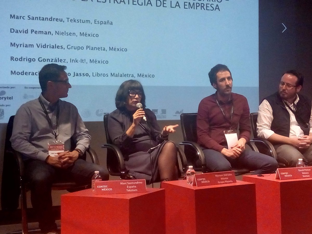 Hoy, gracias al análisis de datos, podemos ponerle al lector nombre, edad, género, dirección. Hay ahí una base muy importante para tomar mejores decisiones, editar mejores libros y también para arriesgarse: Myriam Vidriales @wikimyriam de@PlanetaLibrosMx en #contecmexico18 <a href="/ccemx/">Centro Cultural de España México</a>