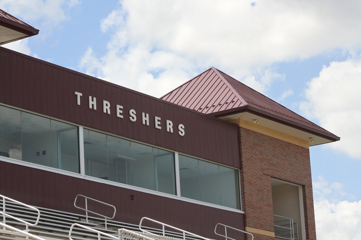 ThreshersSports's tweet photo. Goering Field is getting a much needed #FaceLift! Can't wait to see that new turf! #RollOn #RollTurf @hellasconstruct https://t.co/glnVyA9TlD