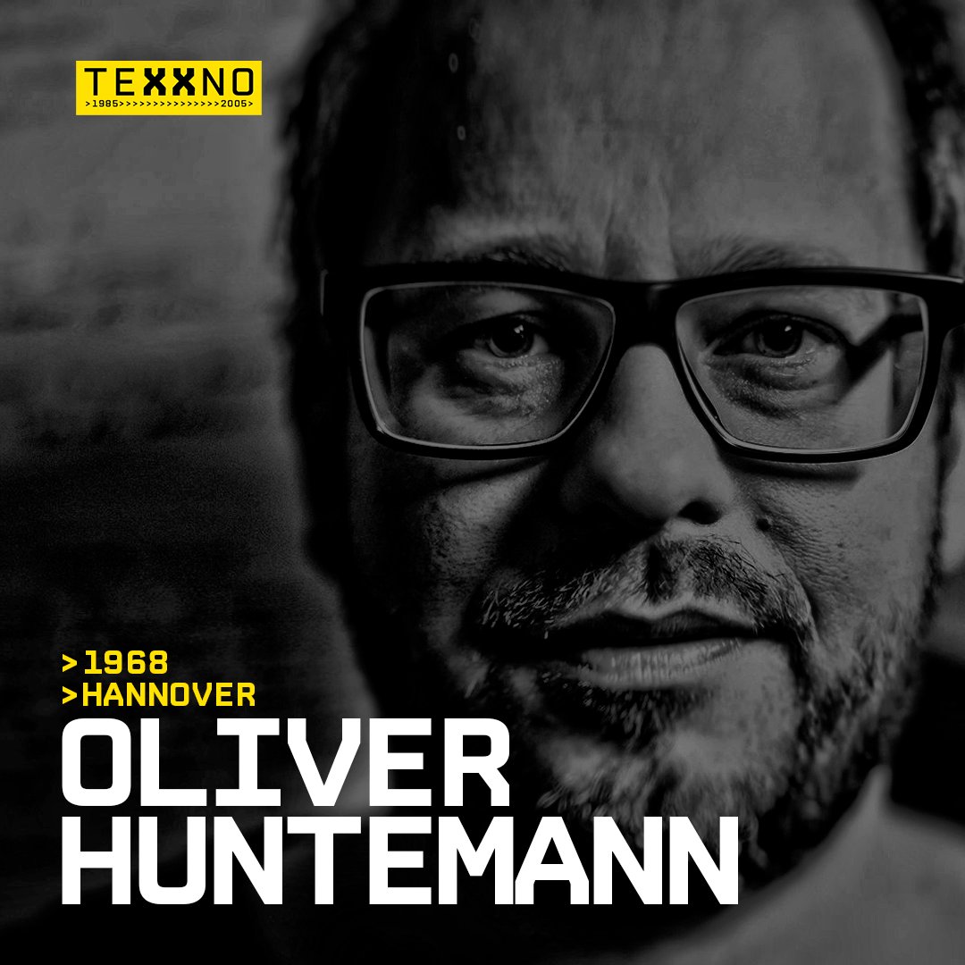 texxnocom's tweet photo. Hoy es el cumpleaños del alemán @OliverHuntemann Le felicitamos por ello, y también por su larga y espléndida trayectoria.
Componiendo  desde 1992, ha sido componente de los míticos #Humate, creador de uno  de los himnos de todos los tiempos como ha sido #LoveStimulation https://t.co/oy78wZyj6K