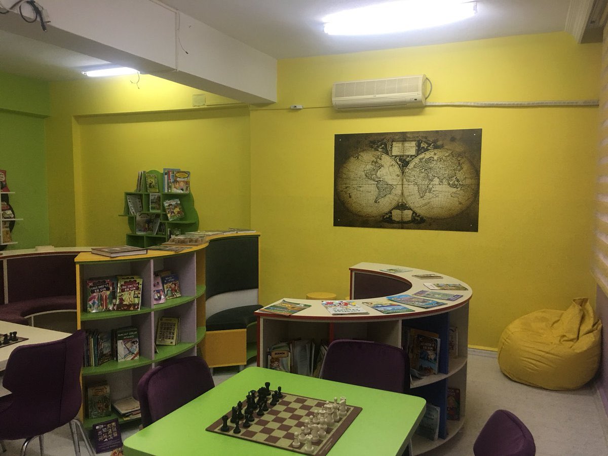 #farkliyizogretmeniz