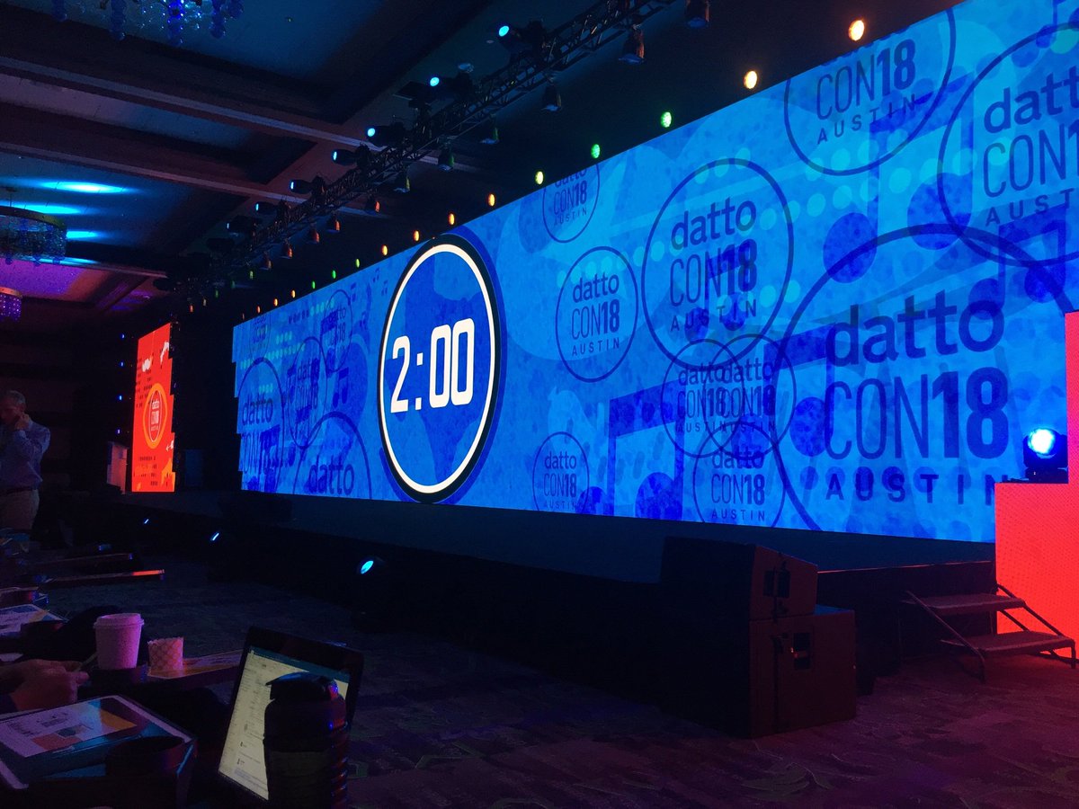 jaystrickland's tweet photo. #DattoCon18 - https://t.co/xF7YG78l1Y https://t.co/mtiawu2JYi