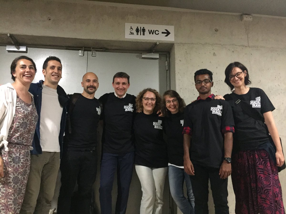 elibroglio's tweet photo. Moltes gràcies a tots i totes els que ens heu donat suport pel projecte #enfortimfamílies ! Seguim per fer-ho realitat @TotRaval @FundacioBofill @mercegaret @DialegsDeDona @serveisolidari @hgardo @ismaelpalacin #EDhackraval #EDhackRetorn https://t.co/lD6Fe5qnpZ