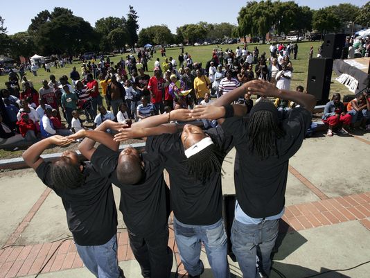 Glimpseposts's tweet image. What is Juneteenth? We explain the holiday that commemorates the end of slavery:VIEW MORE- bit.ly/2ypk75j