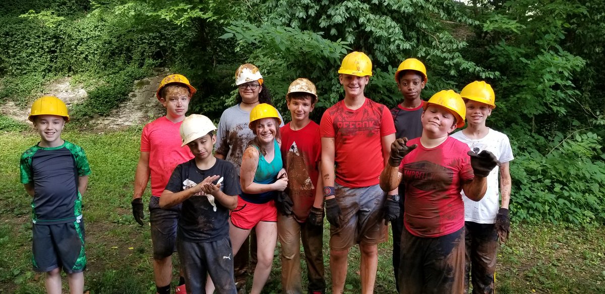 Coachwalk1021's tweet photo. Cave tours in Outdoor U this week...65 degrees for at least an hour a day! https://t.co/w38HQ6dXY5