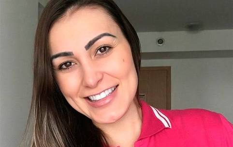 PauloHerbert_'s tweet photo. TOP COTADOS #AFazenda 10° edição: 

#5 ➡ Andressa Urach.

✔ A participante causou muitas polêmicas na 6° edição de A Fazenda, logo depois entrou em coma e quase veio a óbito por causa de uma infecção nas coxas. Após isso, se converteu. Será que ela vai topar participar? https://t.co/gijlWxuhed
