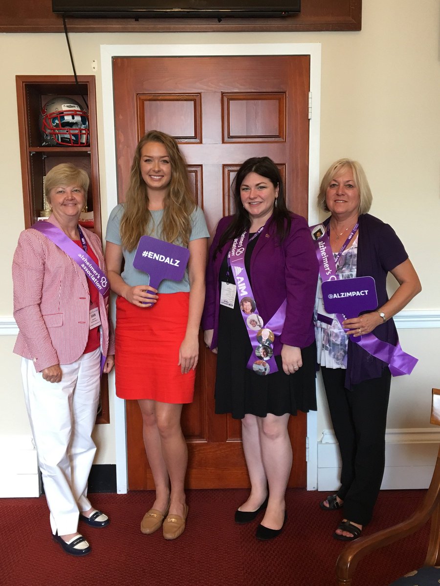 janet_robichaux's tweet photo. Thank you Allison Hagan for the BEST Hill meeting today!! Your attention to our cause of Ending Alzheimer's really matters! @RepGarretGraves #ENDALZ https://t.co/eXFa2Xrnf3