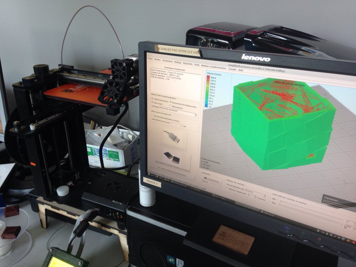 nest_well's tweet photo. Dernière ligne droite pour WellNest ! Voici notre première impression 3D avec notre design quasi définitif ! Sympa non ?! 😎 #TOCS2018 https://t.co/M6Cq70grcz