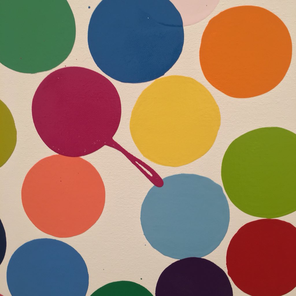 Here with <a href="/damienhirst/">Damien Hirst</a> taking a selfie of the two of us while making funny 😃🙃at me... ;) at the opening of “Colour Space Paintings”, his current show <a href="/gagosian/">Gagosian</a> #Chelsea #nyc #fotografia #photography #latinx #DamienHirst