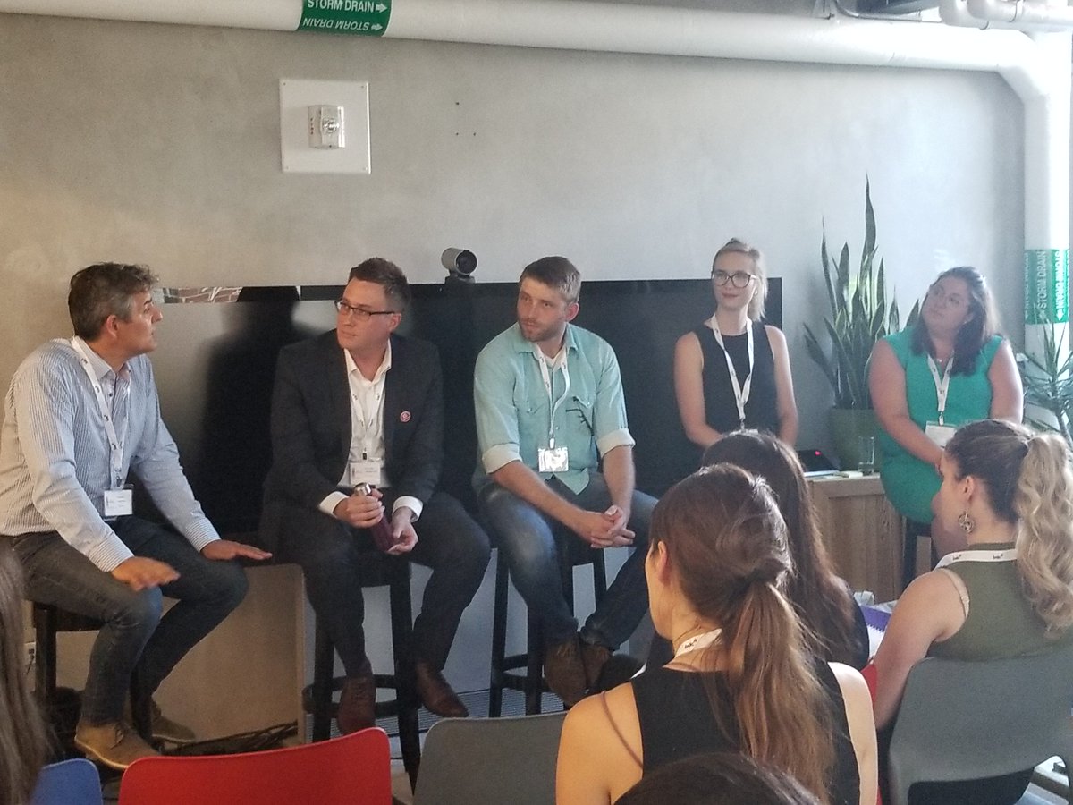 impakAnalytics's tweet photo. At the #BLDOntario with @BCorpCanada today in Toronto discussing about businesses, projects and #Sustainability https://t.co/9DolSPNyJG