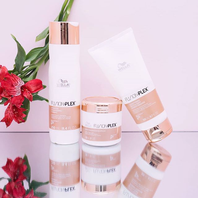 WellaHairUSA's tweet photo. Protect your hair against breakage with #FUSIONPLEX. ✨ It's formulated with Silksteel Fusion Technology that works deep within the hair cortex to instantly recover hair fibers & prevent future damage. 💪 Get it with a special offer at @ultabeauty through 6/23! 📷:@ArdentReverie1 https://t.co/sIVzvZTLQm