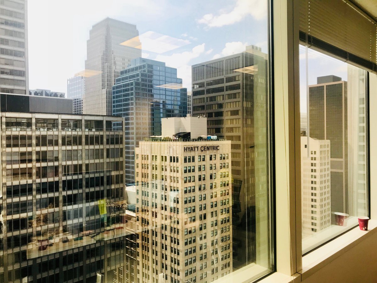 EngineeringIndX's tweet photo. We're on a #Growth spurt! But our team is not the only thing expanding...so is our office! Want a #SneakPeek peak into our bigger & better #USA headquarters in #Chicago? Come visit Digital Industry & innovate with us! Pics here: https://t.co/ufwcit2QrM @OverITSpA @EngineeringSpa https://t.co/ZsSi8NH95E