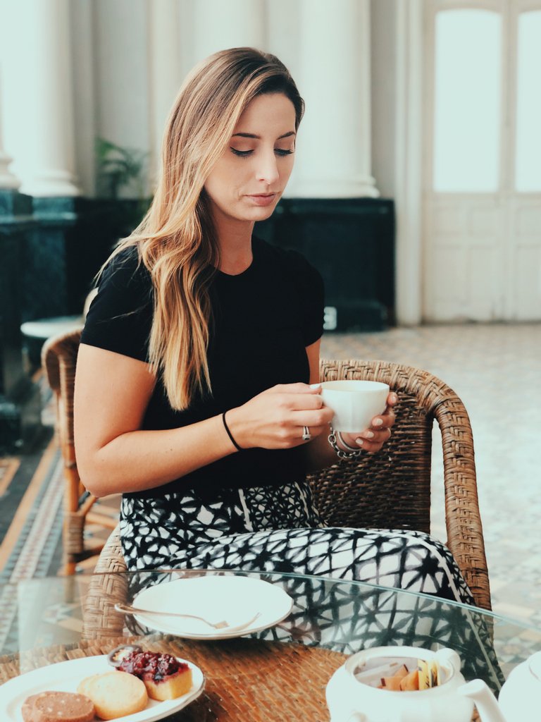 Spilling all the tea on Happy Healthy Purposeful today 😜You asked and I answered! Click the link to read about my dream foursome, favorite ice cream flavor and more!

happyhealthypurposeful.com/single-post/20…