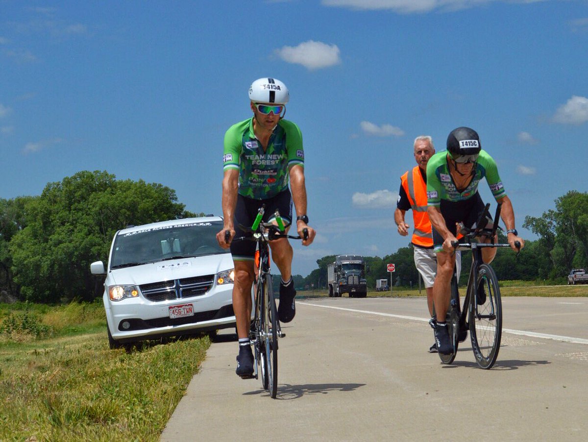 RAAMTeamNF's tweet photo. It’s a seriously hot day for cycling but our riders are flying and pushing like mad In Race Across America @RAAMTeamNF @RAAMRaces @DavidHorrocks #RAAM2018 #raam #RAAMRaces https://t.co/bFIg5TiSrb