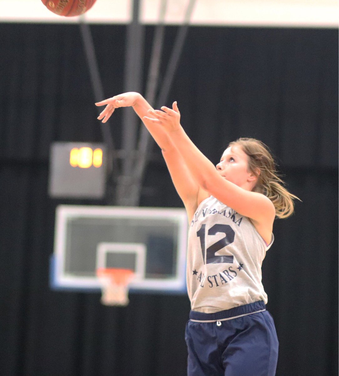 thereal_njh's tweet photo. A few takes of Meridian’s Jaicee Sobotka and Thayer Central’s Jena Cottam during the Southeast Nebraska All-Star this past weekend in Beatrice.#nebpreps @MeridianMustang @NEPrepZone https://t.co/Ij444CwYrO