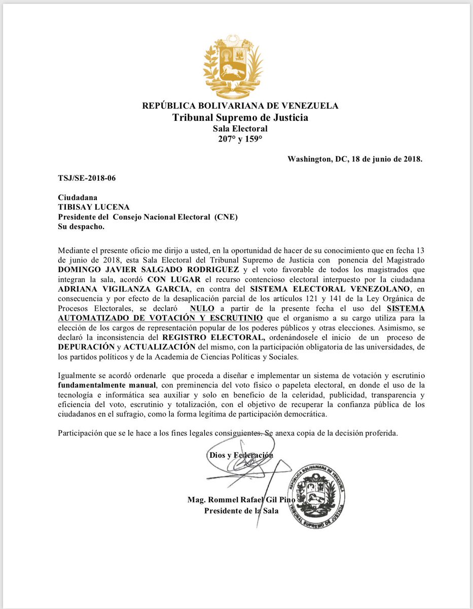 TSJ_Legitimo's tweet photo. 19/6 Ejecutada la notificación de la ciudadana Tibisay Lucena, quien funge como representante del CNE; de la nulidad del uso del voto automátizado y la inconsistencia del Registro Electoral. Acompañamos al presente tweet notificación de la decisión. https://t.co/hfjbJiinGc