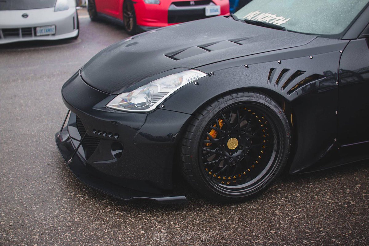 PASMAG's tweet image. Over the winter, Ryan Hunt took the time to completely transform his 350Z into a ride that reflects his personality and style. ppmg.ink/HwohAC
#pasmag #tunerbattlegrounds #ertefa #nissan #350z