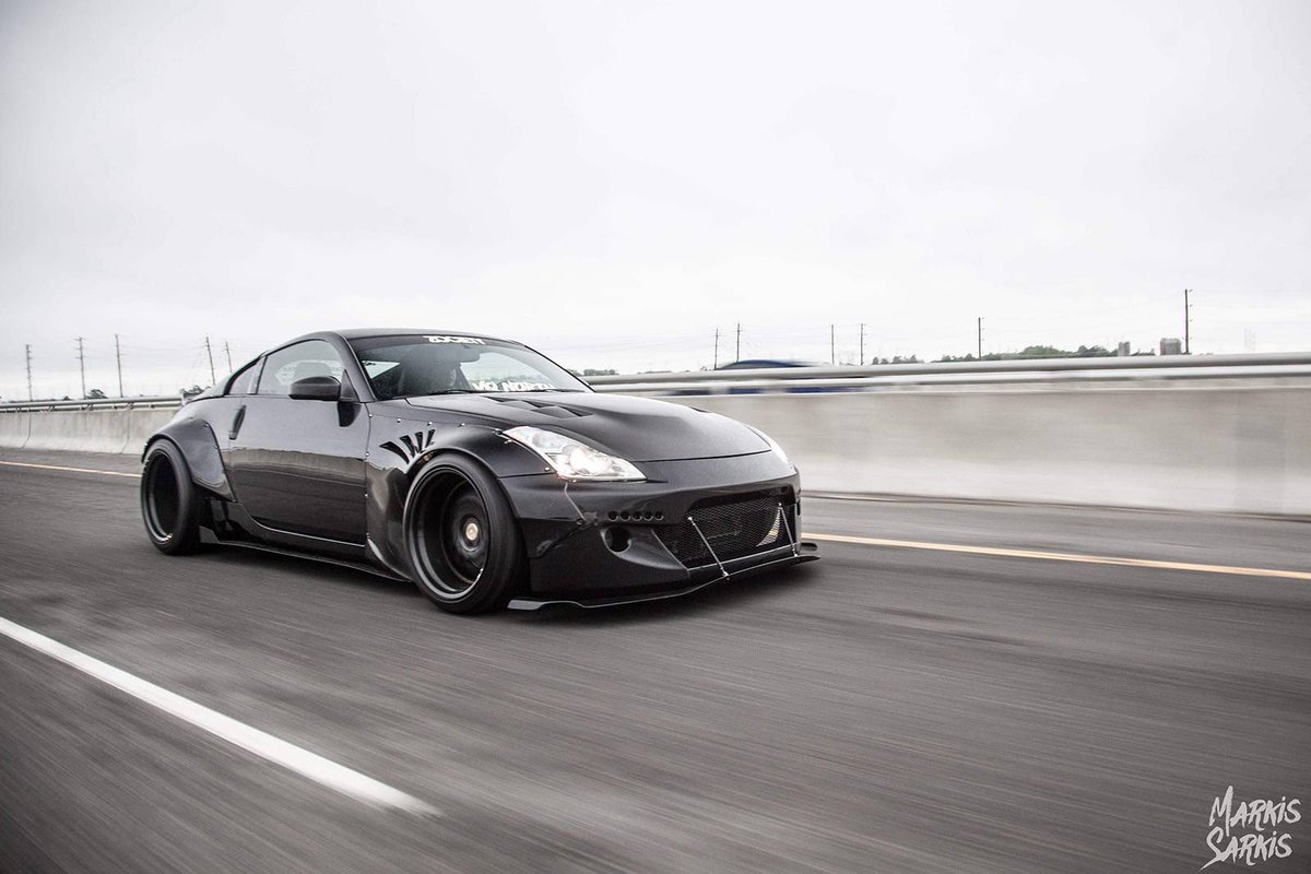 PASMAG's tweet image. Over the winter, Ryan Hunt took the time to completely transform his 350Z into a ride that reflects his personality and style. ppmg.ink/HwohAC
#pasmag #tunerbattlegrounds #ertefa #nissan #350z