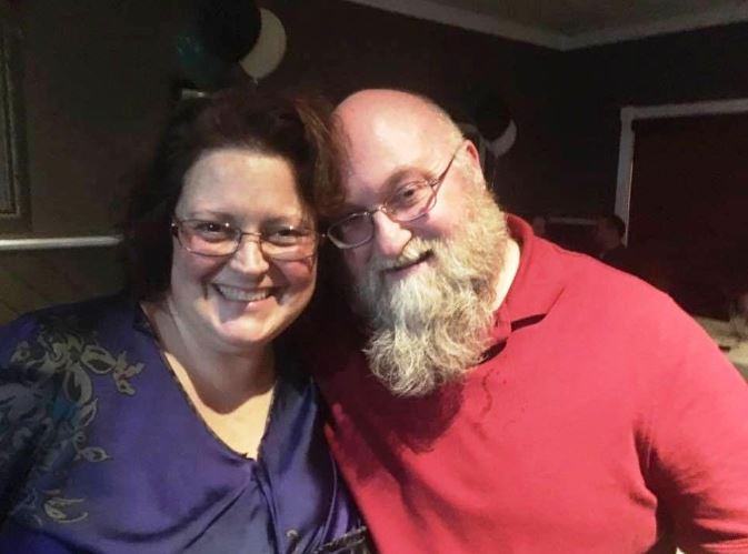 RFLMansFoxShar's tweet photo. We were SO humbled by Beth Batchman sharing a little bit of her husband Bob's journey with cancer with us at Opening Ceremonies this past weekend. He was always a welcome smile with Team Get To Steppin'. Read the preview article from @MansfieldNews1  https://t.co/sWs81Y4XjY https://t.co/eIf1zkzf7R