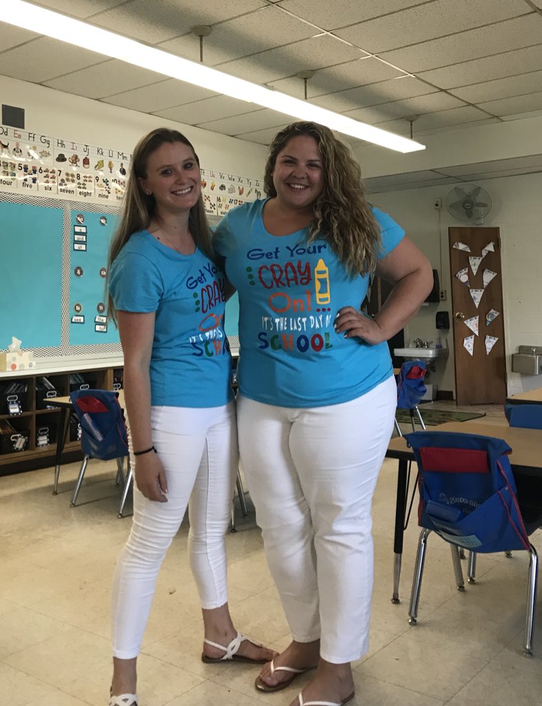 MsSapTeaches's tweet photo. Had such a great year with @mrscella_forest going to miss my time in KC! https://t.co/mnFr1HiMUX