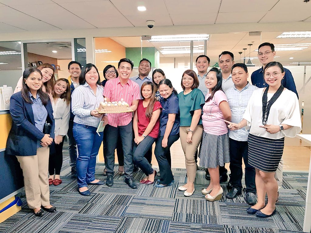 jettpe's tweet photo. My first class here in Manila and mai pa advance Happy Birthday surprise sila.. #TheBrighterLife indeed. β€οΈ #SalesTrainingAndDevelopment #TrainerDiaries https://t.co/vvz0a6ngwv
