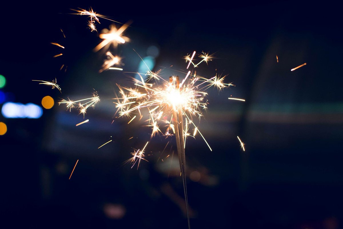 CityofIB's tweet photo. The #4thofJuly is approaching and the #ImperialBeach fireworks show is a fun time with family and friends! #ClassicSoCal @portofsandiego #IBPier #iheartIB #GoSanDiego #wonderfront #IBlivin #sandiego #ClassicSouthernCalifornia #MostSouthwesterlyCity #fireworks #freefireworksshow https://t.co/aSkiiN71IK