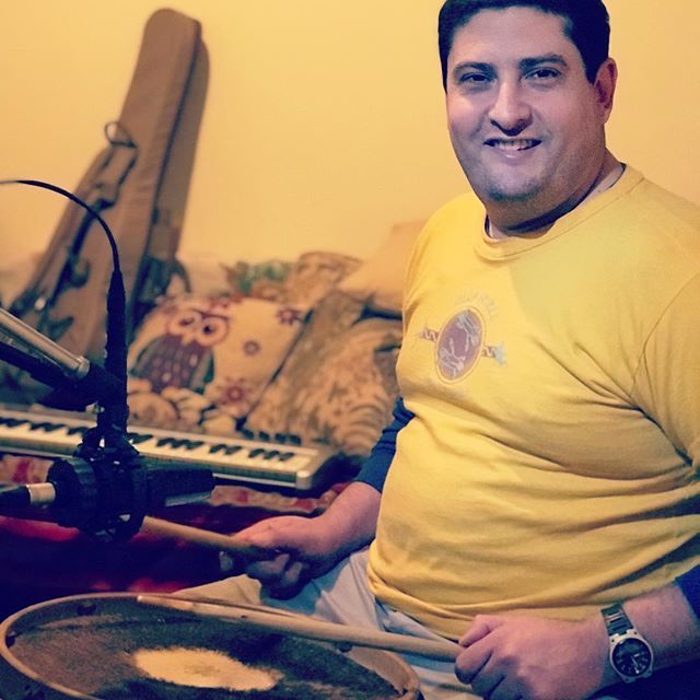 PillyHerrera's tweet image. desde instagram #Grabando #recordingstudio legüeros con @marceloriesel #protools12 #homestudio #session