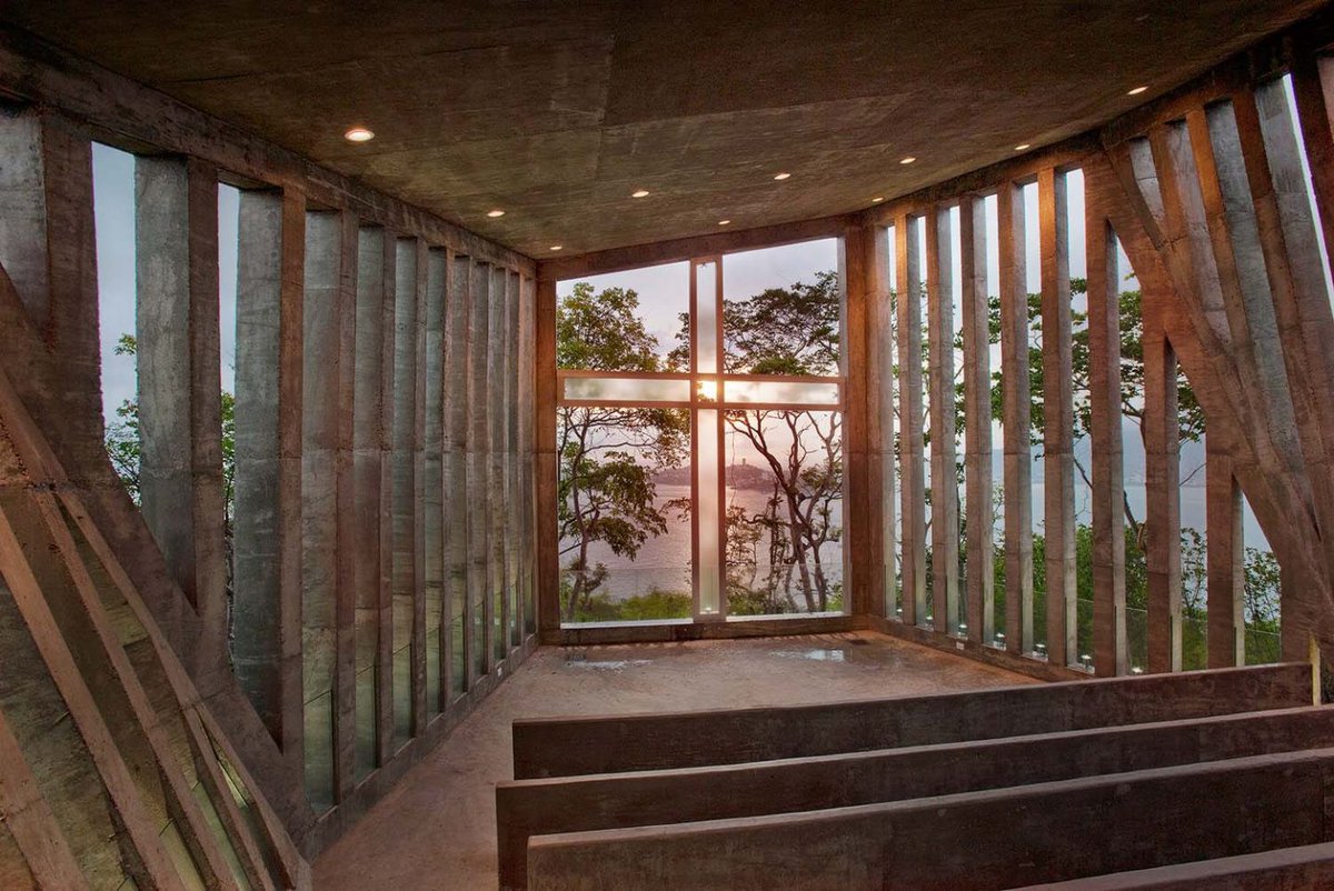 「sunset chapel」／Bunker Arquitectura　