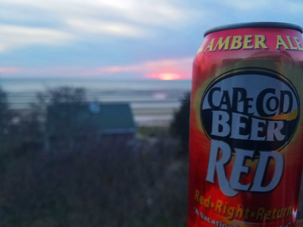 capecodbeer's tweet photo. Your moment of #Zen. #Sunset #CapeCodSummer #CapeCodRed https://t.co/l1mErr1Dxf