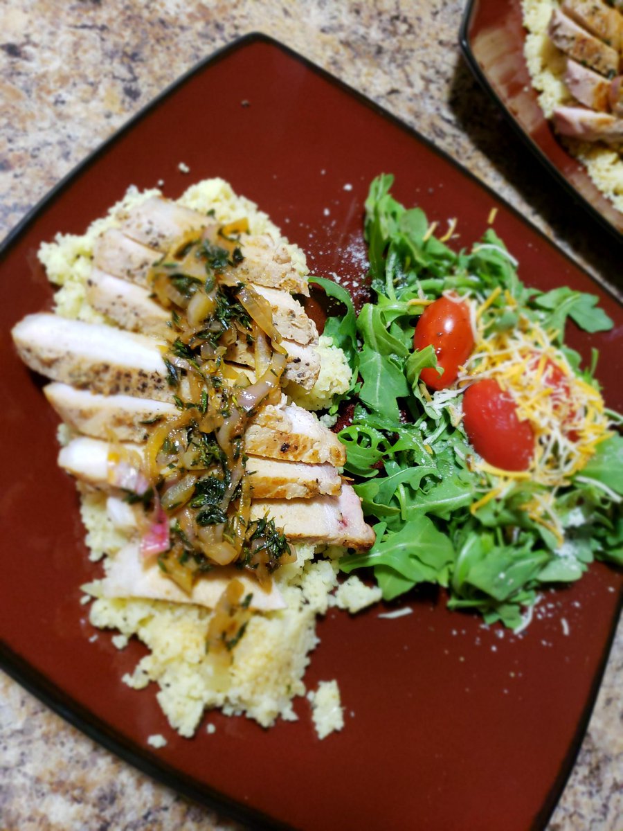 TomeVampire's tweet photo. #ThymeAndHoneyPorkChaps with #Couscous and #ArugulaSalad #Yum #HomeCook #FoodTruckFuture #CookingIsLife https://t.co/sz0q8Co1Z2