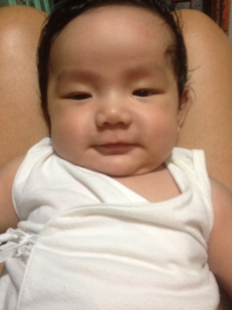 aiembOunce's tweet photo. the reason why I strive so much is for the both of you ... please excuse mama for this upcoming months if i dont have anything for the both of you mama will just finish paying debts and everrthing will be fine ...  #lovies #hunniebunnies #babyforlife https://t.co/jvTTeHPcGA