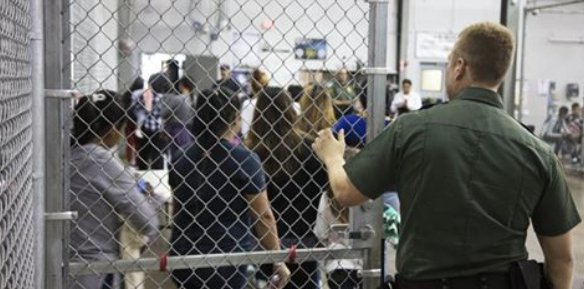 NASW CEO Angelo McClain quoted in <a href="/AP/">The Associated Press</a> article on horrible <a href="/realDonaldTrump/">Donald J. Trump</a> policy of separating immigrant children from parents. “There are no principles of good child welfare that are being used in this process,” McClain said: bit.ly/2I2G2Pl