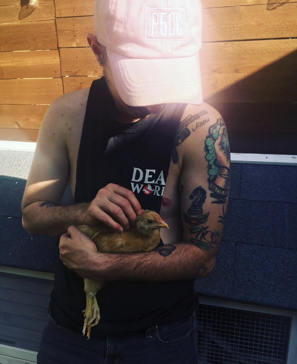 Point5cc's tweet image. @transpunkboy looking fresh in our new #point5cc dad hat! Get it today to help keep the sun rays away ☀️☀️point5cc.com