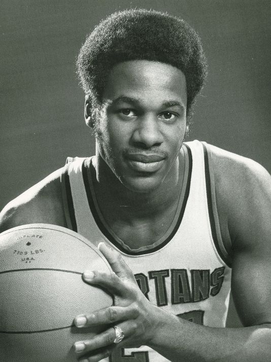 KyleNeddenriep's tweet image. A Connersville legend who impacted hundreds of youngsters in Kokomo for three decades. Phil Cox left an impression. indy.st/2M6QGqq