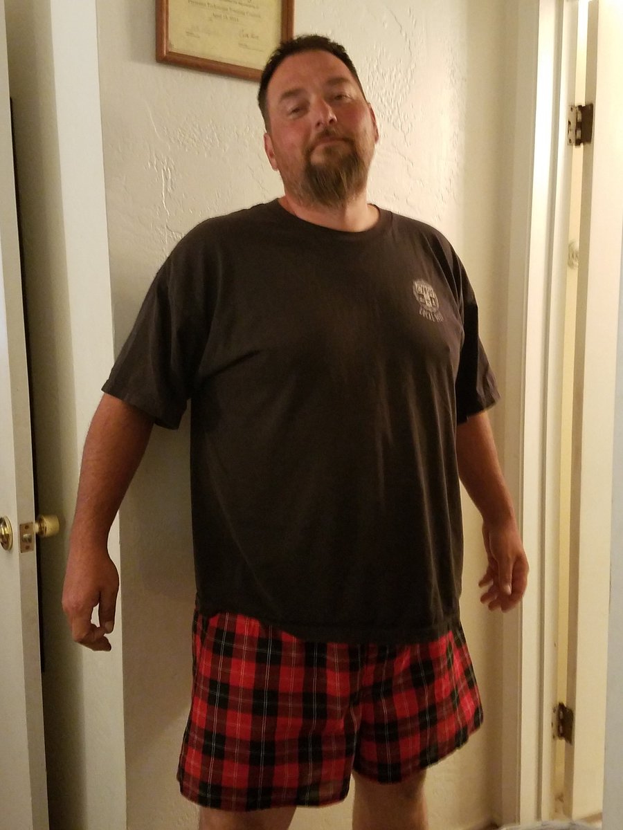 quelamai's tweet photo. GD IT #handfuls PANTS!!!!!!
everybody put on pants cept me.... bathing suits, #junesummer its 54 freecking degrees rn. His nips yo!!! They always hard i love playing w them cuz he hates it.
He soooooo handsome
#blessed #spoiled #spoilt w lovies
Miss ya faces https://t.co/V73eb1G7QC