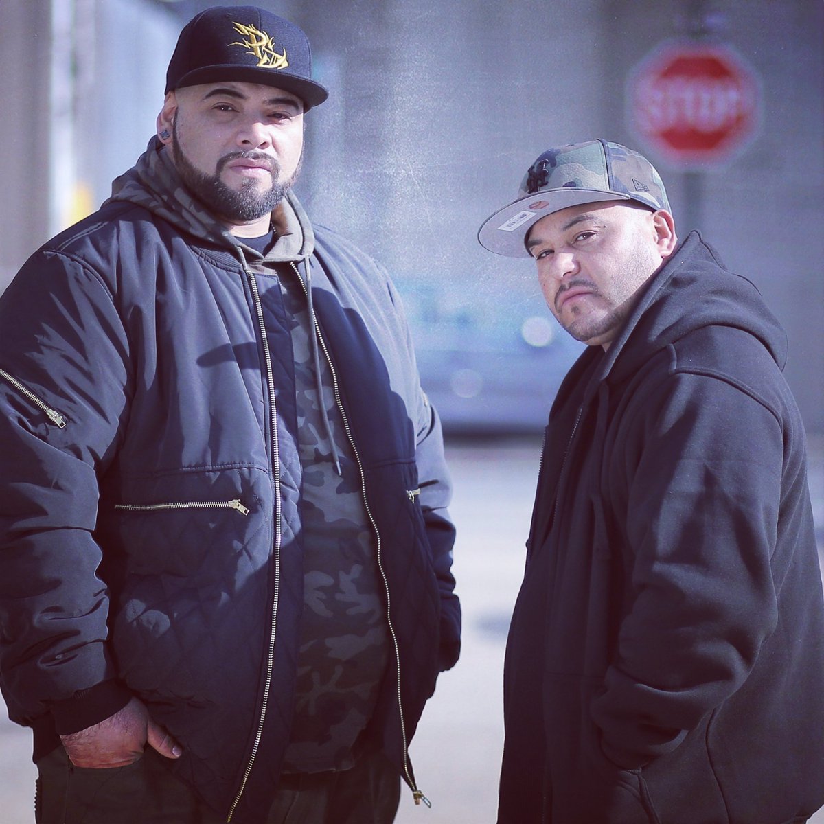 potent_steez's tweet photo. POTENT GENERALS 
SEVERE PASSION (left)
3RD BIRTH (right)
FOR RAW HIP HOP
VISIT https://t.co/jPE4Hc4XON https://t.co/D1BcvjbOEX