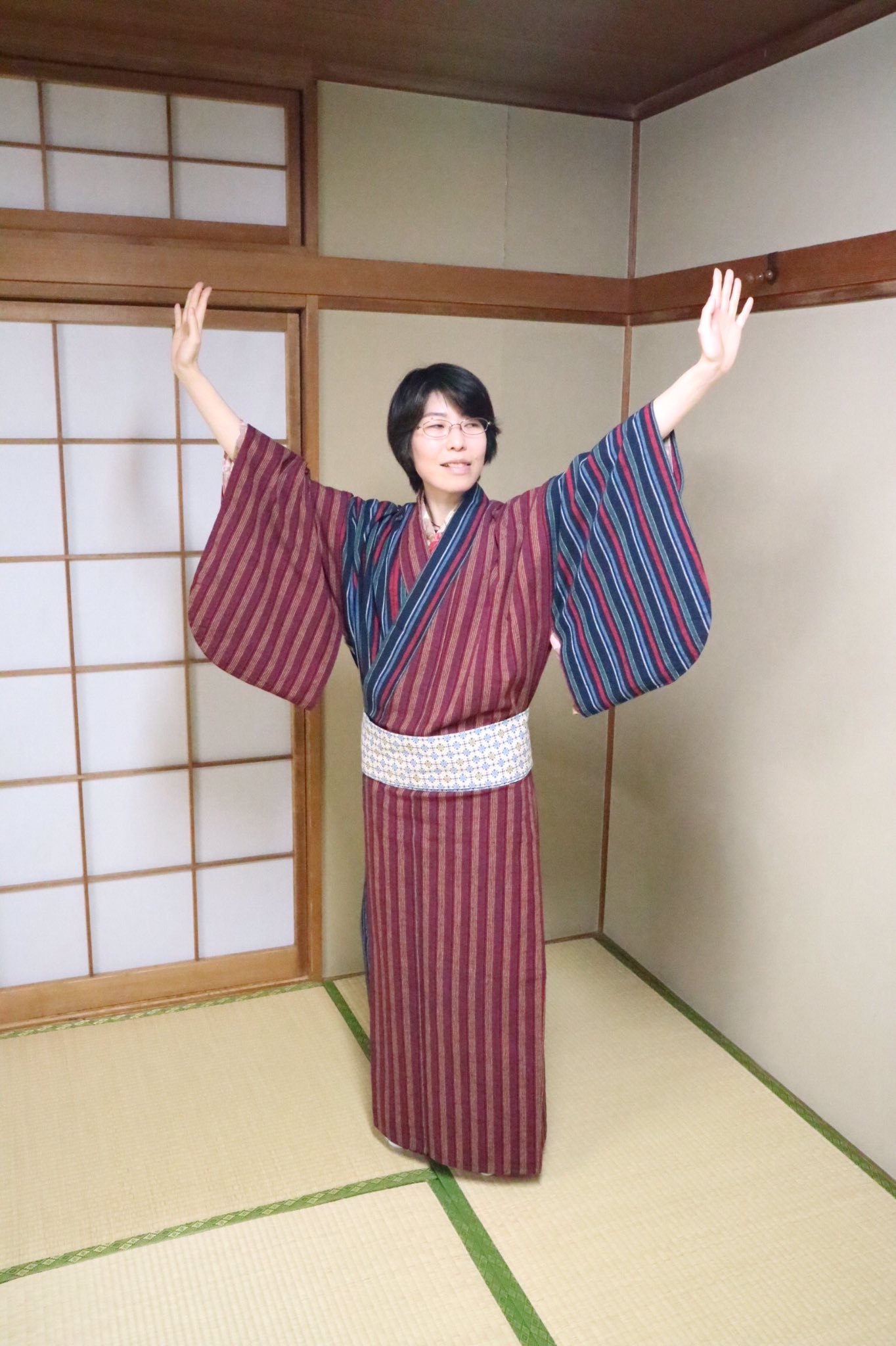 吉房泰子 小袖生活 縫う着る暮らす 400年前のスタンダードは 女性も腰帯でした 小袖は腰帯 もっと知ってもらいたい 小袖ワークショップは あぐら 両手あげる もっと自由な着物を楽しもう 動きやすさを体験できます 次回は7 大倉山 受付