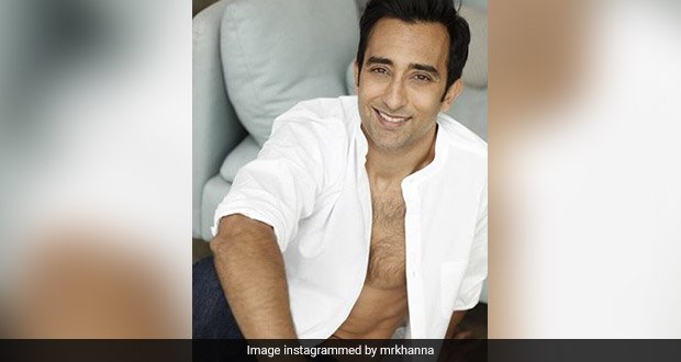  10 Times His Fancy Foodie Moments Made Us Go \Wow\

 