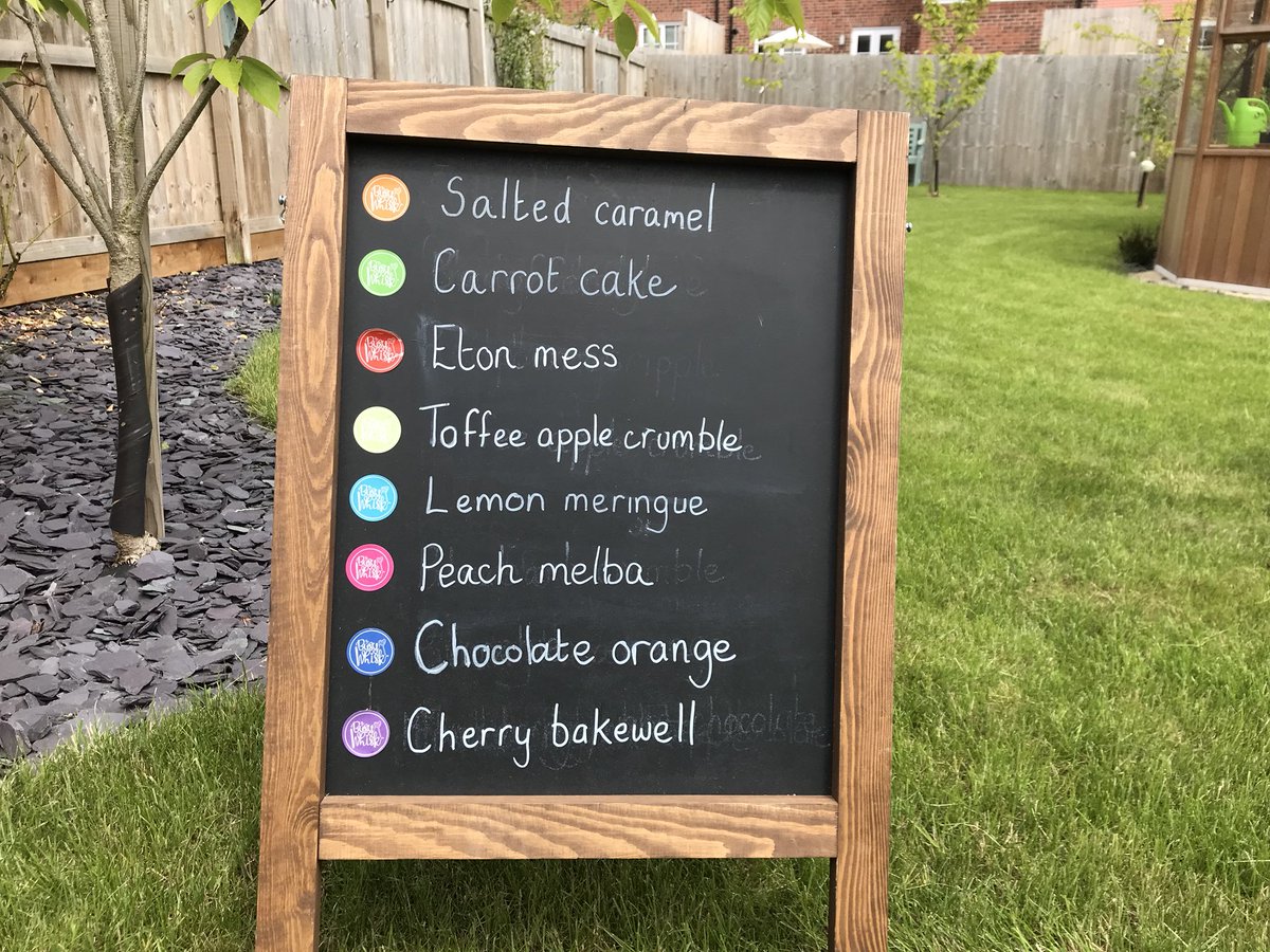 thebusywhisk's tweet photo. We're out on the road tomorrow with this fantastic line up of fresh luxury #cheesecake.
It's the last appearance of Eton Mess before we introduce a new flavour for the weekend.
#WatchThisPlace
Our G&T cheesecake will be back on Sunday too! https://t.co/spg1tp9Dsg