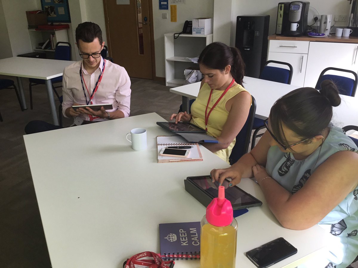 Busy Gathering Inspirational Resources...#AppleRTC #AppleTeacher #FosteringCreativity - thanks for the idea <a href="/CambsAppleRTC/">Cambridgeshire Apple RTC</a> !