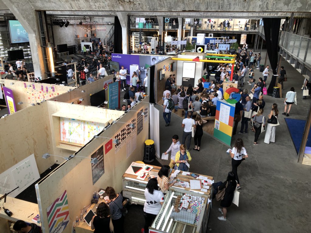 MotivLab's tweet photo. We are here at #TOA18 conference! If you would like to meet with us just drop us a line. Let’s talk about software, startups, smart cities or simply just mingle. #it #conference #berlin https://t.co/LFbQ0ef0Tu