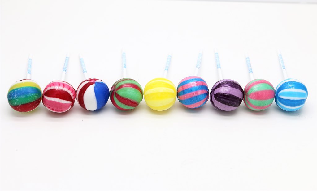 kandy_co's tweet photo. Which of Kandyco’s 9 delicious #gourmet #lollipops have you tried?
#Multifruit 🍭
#Raspberry 🍭
#Cola 🥤🍭
#Watermelon 🍉🍭
#LemonSherbet 🍋🍭
#Bubblegum 🍭
#ForrestFruit 🍭
#Strawberry 🍓🍭
#Blueberry 🍭 https://t.co/KCr03qyE0M
